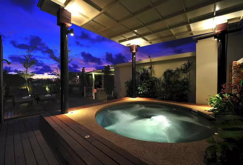 호텔 Aloha Residence