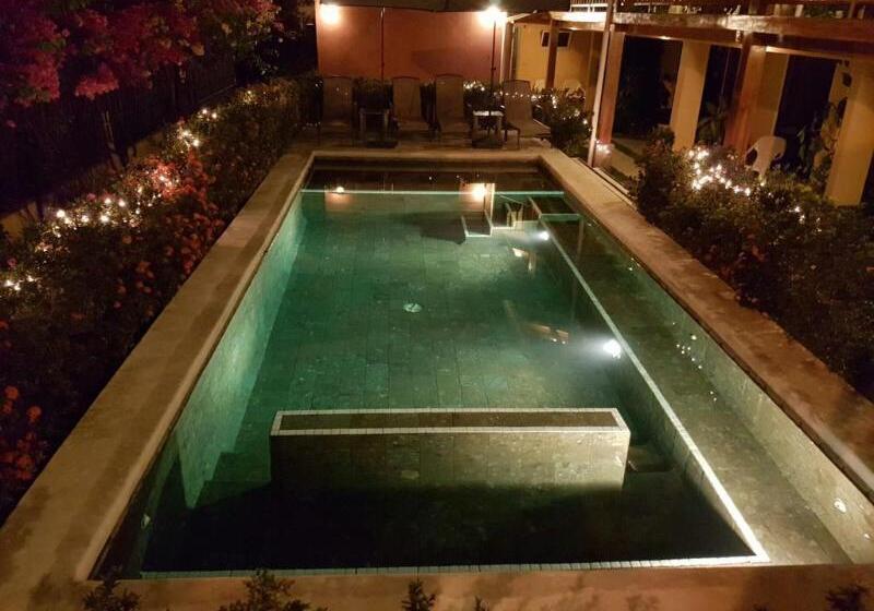 בית מלון כפרי Bellavista Suites By Villas Verdes   Samara Beach