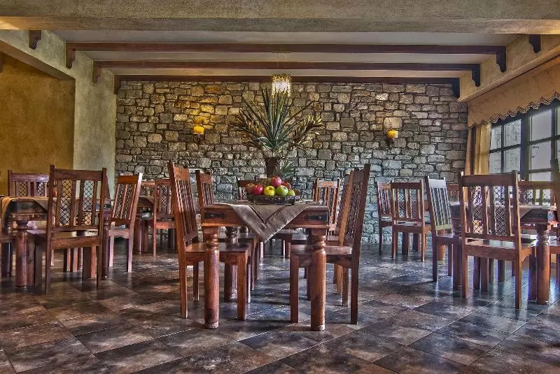 ホテル Doupiani House