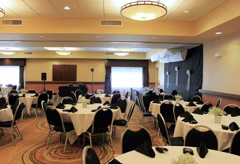 호텔 Hampton Inn & Suites Green River