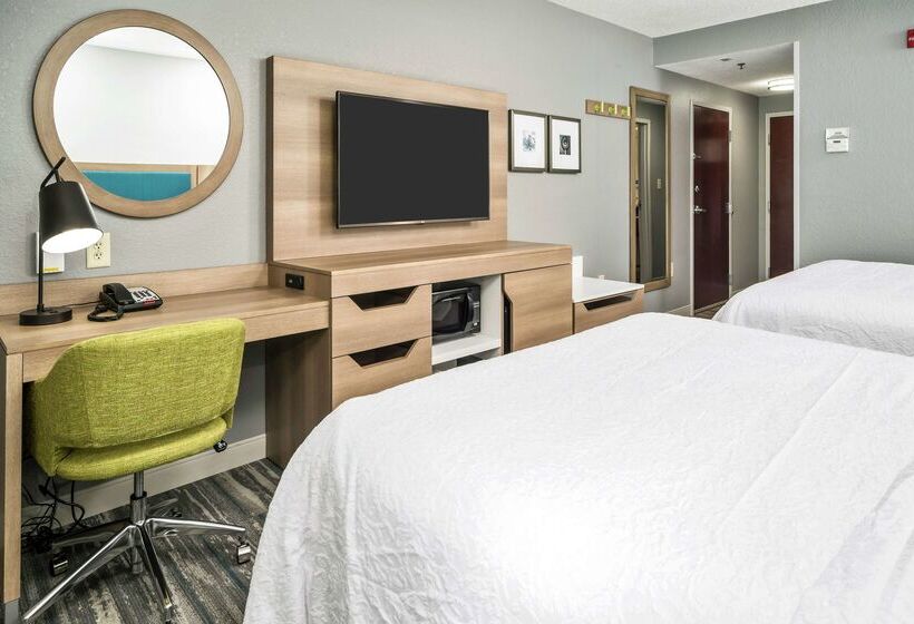 酒店 Hampton Inn Wilson Downtown