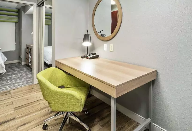 호텔 Hampton Inn Wilson Downtown