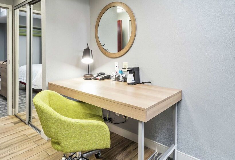 酒店 Hampton Inn Wilson Downtown