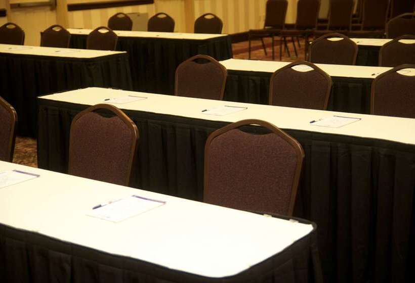 Отель Hilton Garden Inn New Braunfels