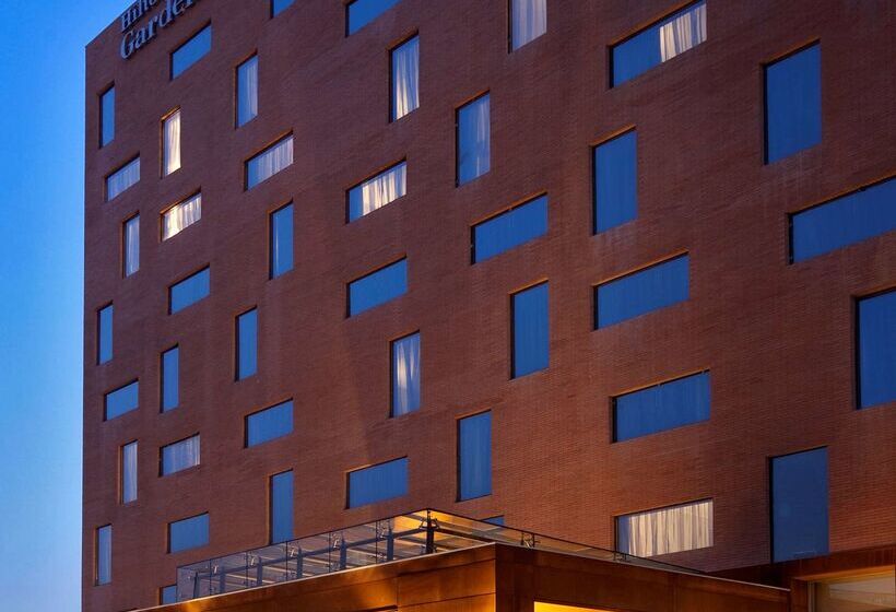 فندق Hilton Garden Inn Santiago Airport