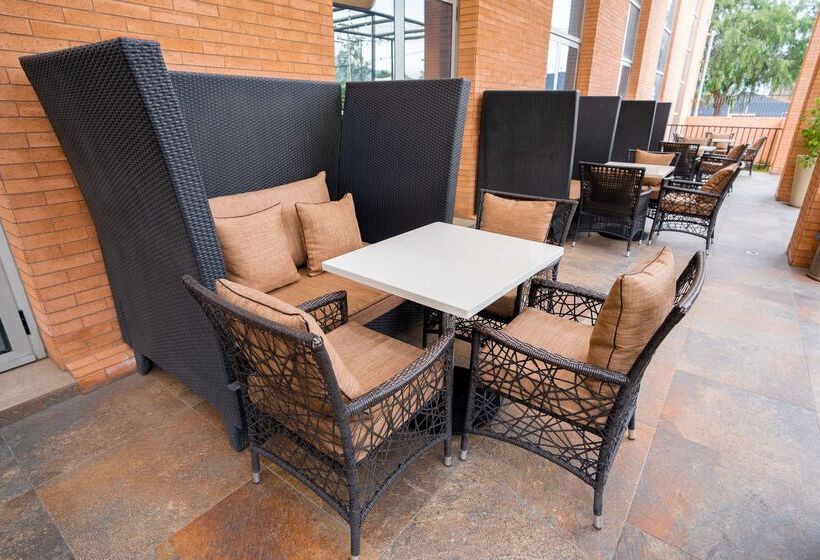 فندق Hilton Garden Inn Santiago Airport