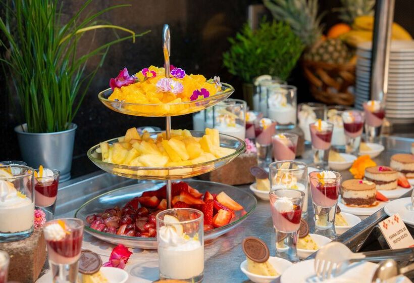 فندق Hilton Garden Inn Santiago Airport