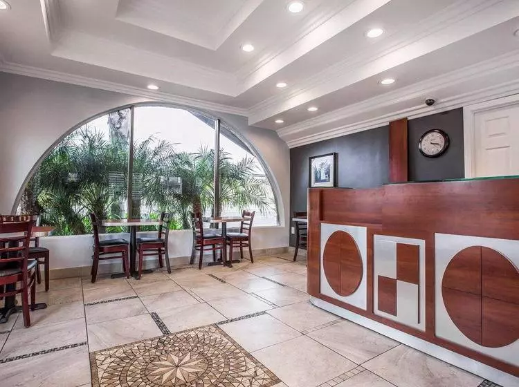 ホテル Hyland Inn Near Legoland