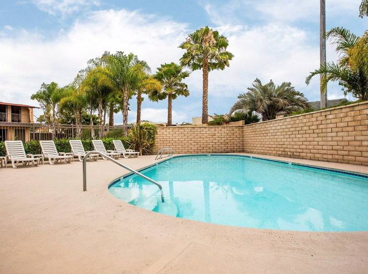 호텔 Hyland Inn Near Legoland