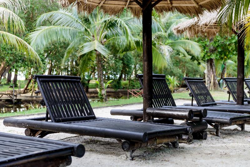 בית מלון כפרי L Esprit De Naiyang Beach Resort   Sha Extra Plus