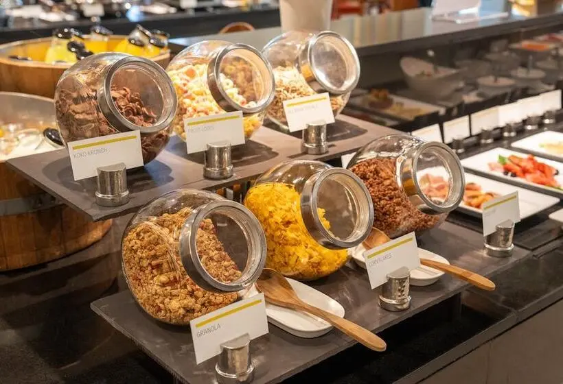 ホテル Le Méridien Phuket Mai Khao Beach Resort