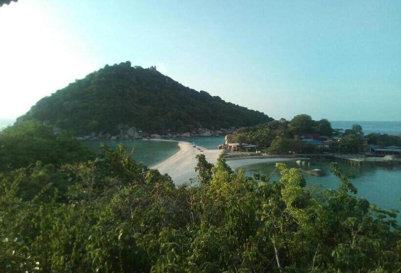 בית מלון כפרי Nangyuan Island Dive Resort