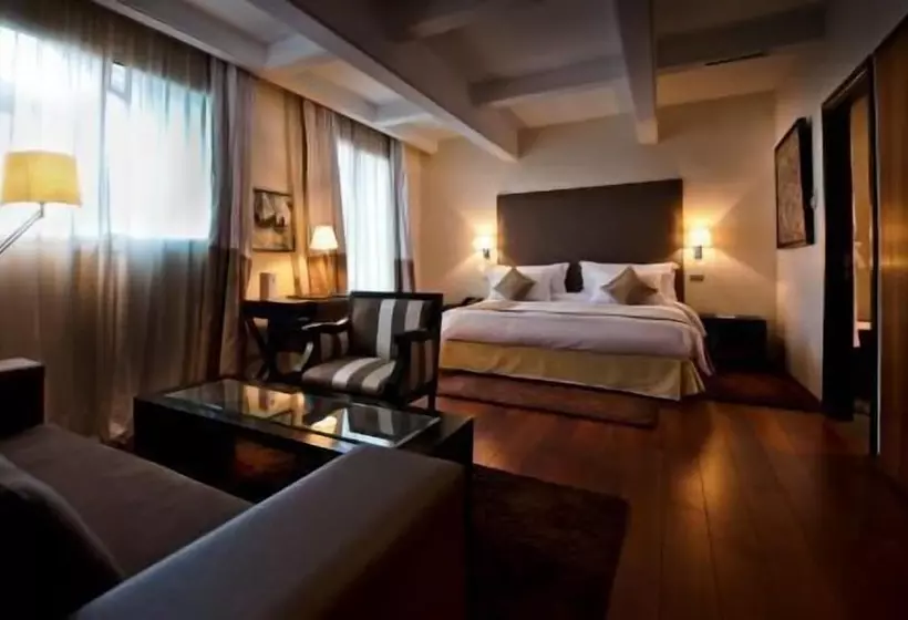 Park Suites Hotel & Spa Luxury Boutique