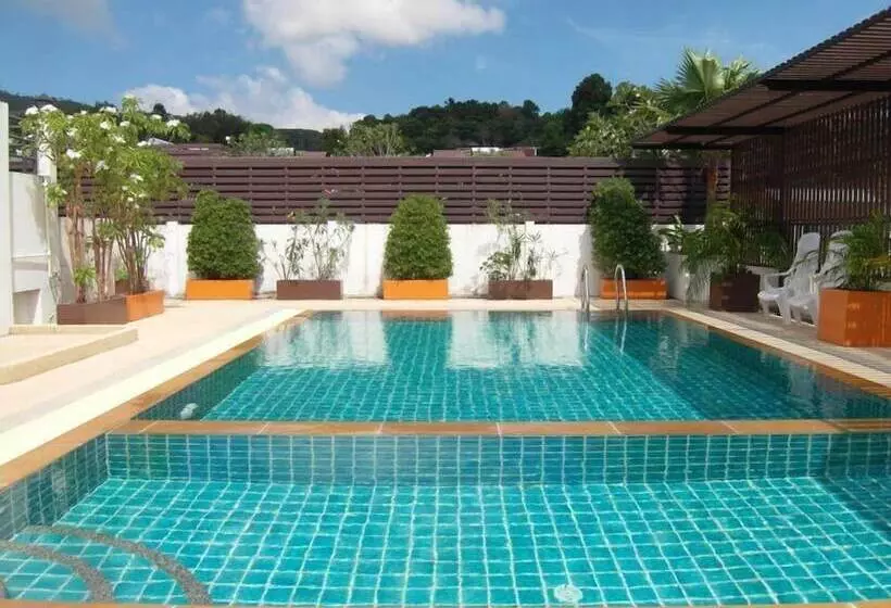 ホテル Patong Princess