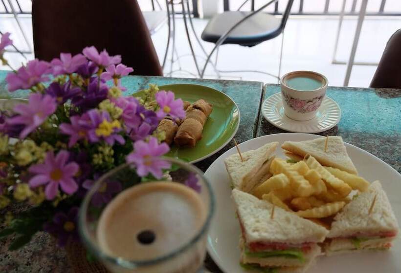 Отель Priew Wan Guesthouse