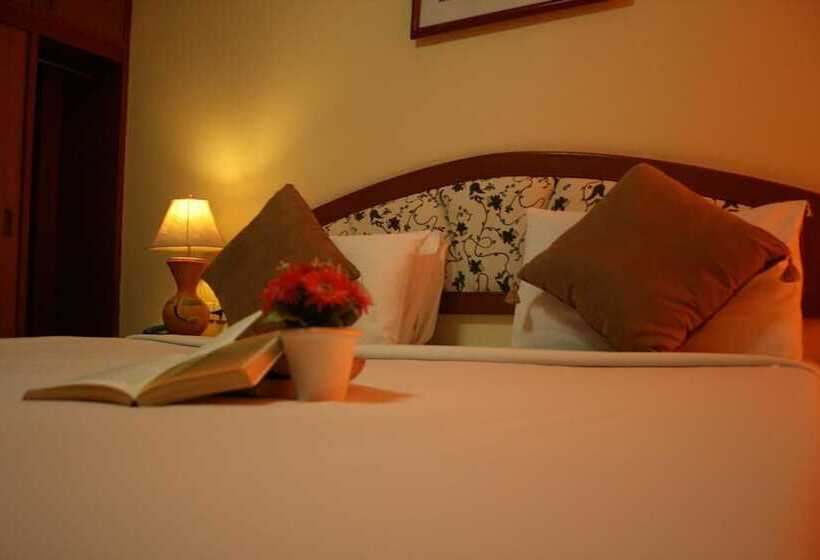 Отель Priew Wan Guesthouse