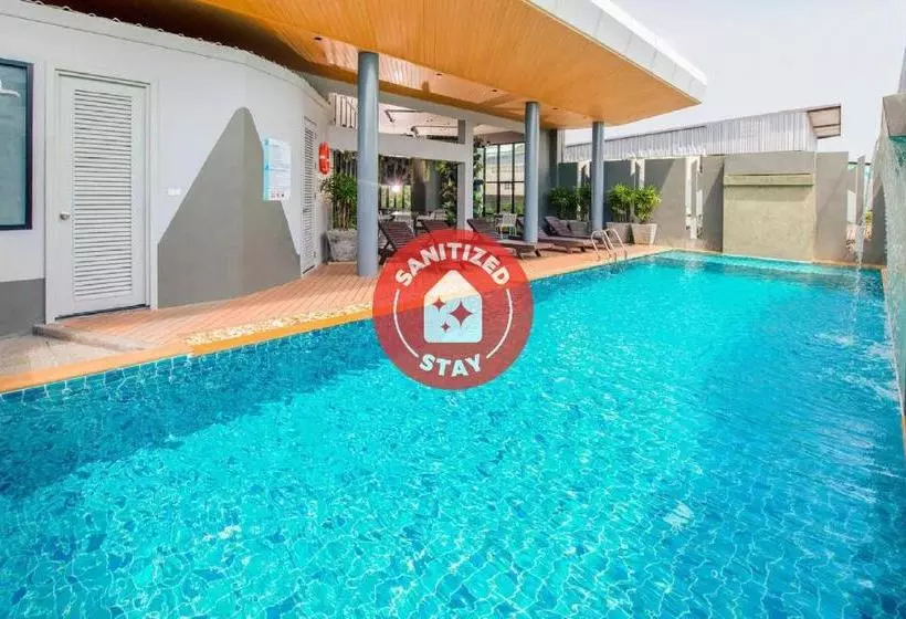 Hotelli Rattana Residence