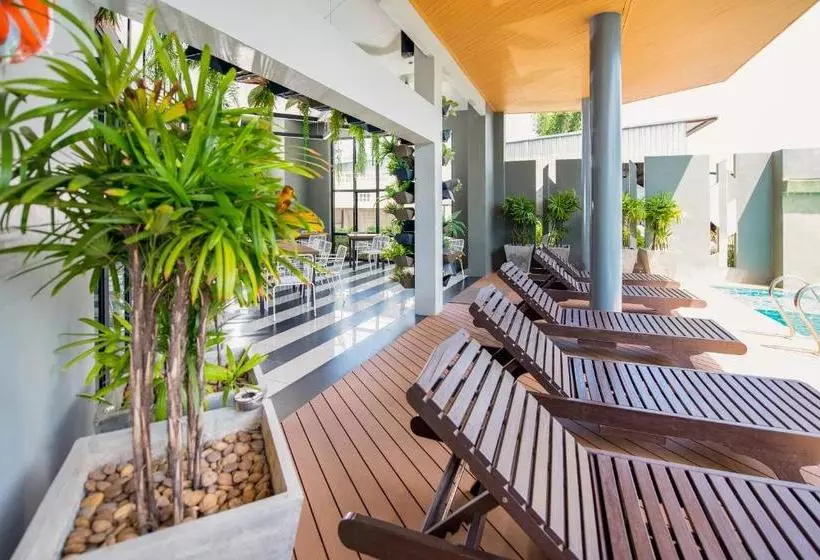 Hotelli Rattana Residence