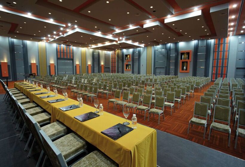 Hotel Riu Plaza Guadalajara