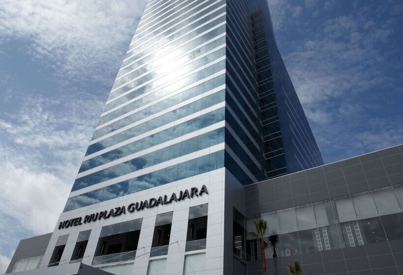 Hotel Riu Plaza Guadalajara