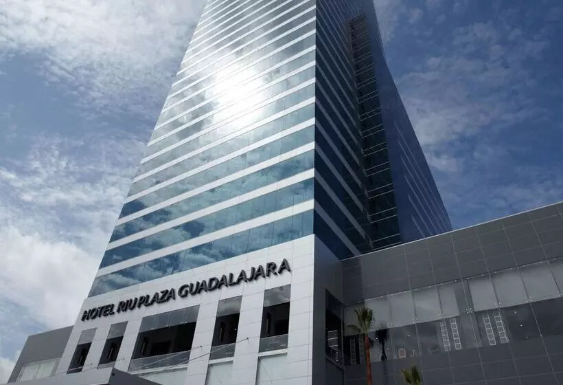 Hotel Riu Plaza Guadalajara
