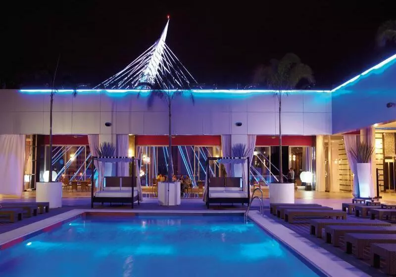 Hotel Riu Plaza Guadalajara