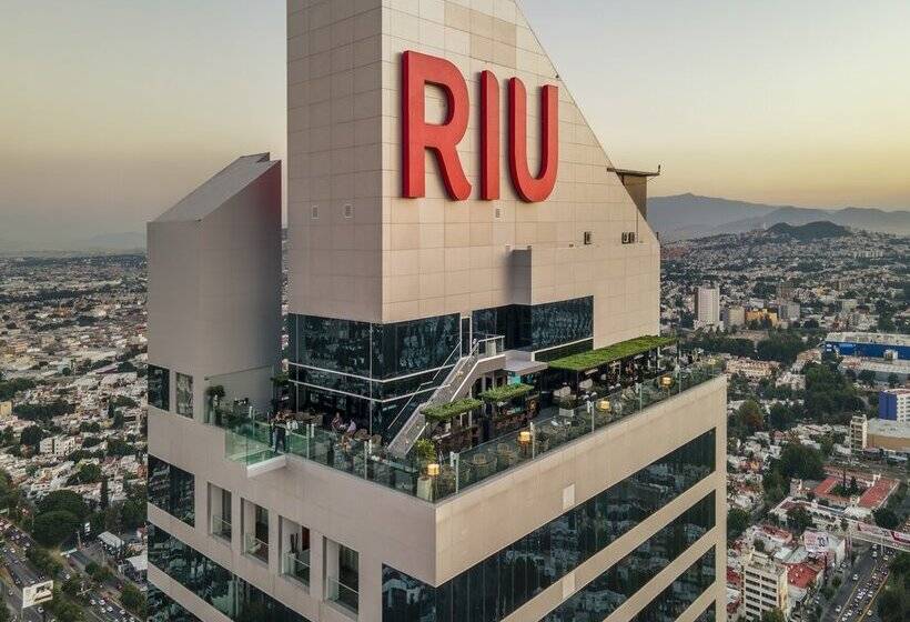 Hotel Riu Plaza Guadalajara