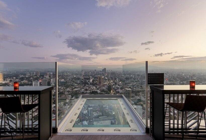 Hotel Riu Plaza Guadalajara