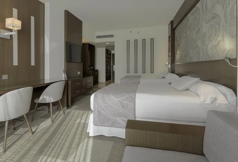 Hotel Riu Plaza Guadalajara