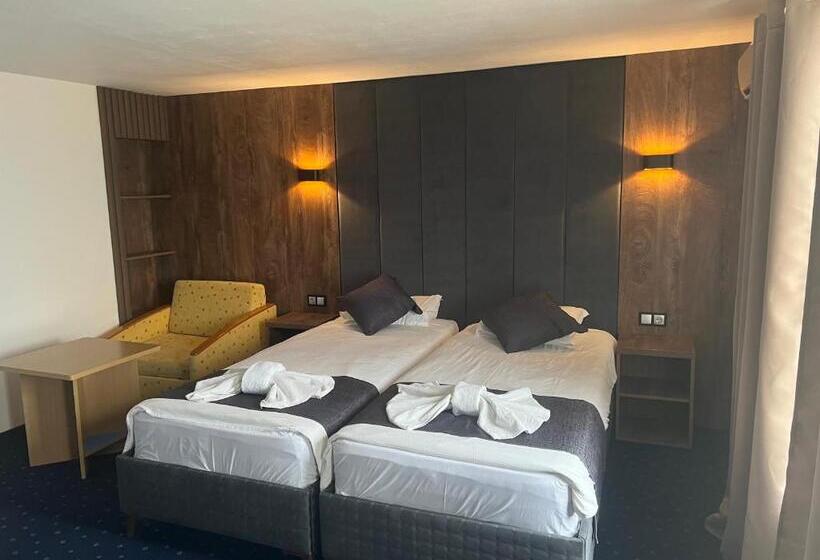 ホテル Saint George   Old Nesebar