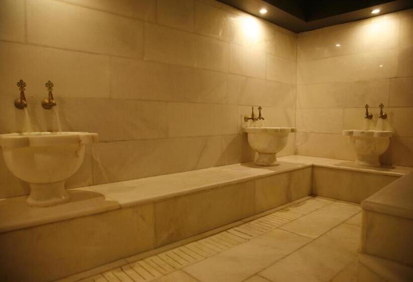 هتل Samm Bistro Spa