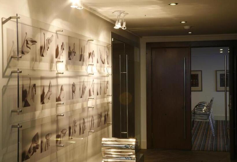 هتل Samm Bistro Spa