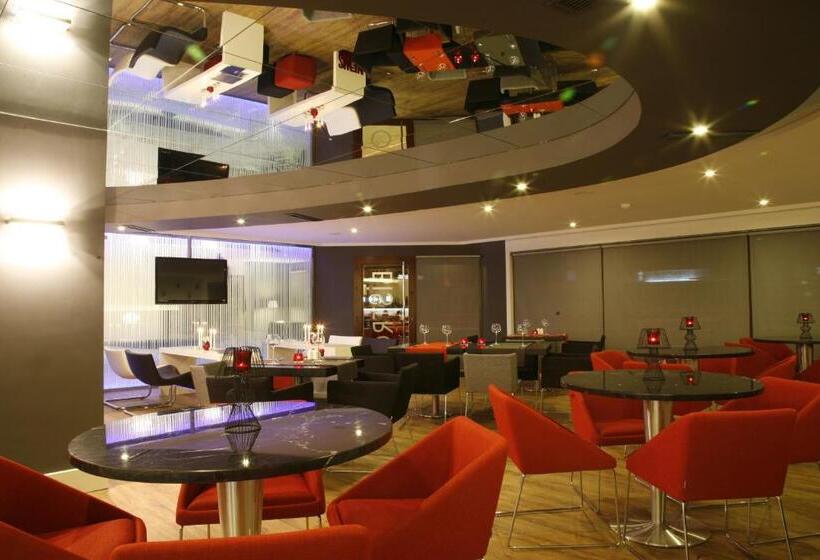 هتل Samm Bistro Spa