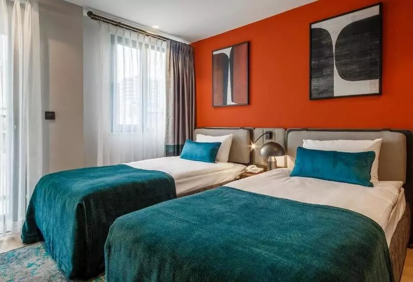 هتل Sherwood Premio