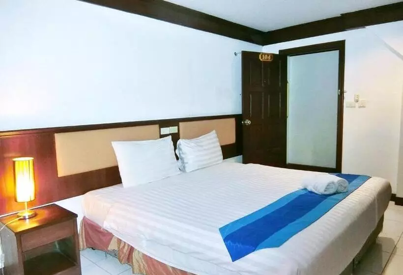هتل Sira Boutique Patong