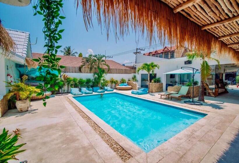 هتل So Kohkoon Beach Resort