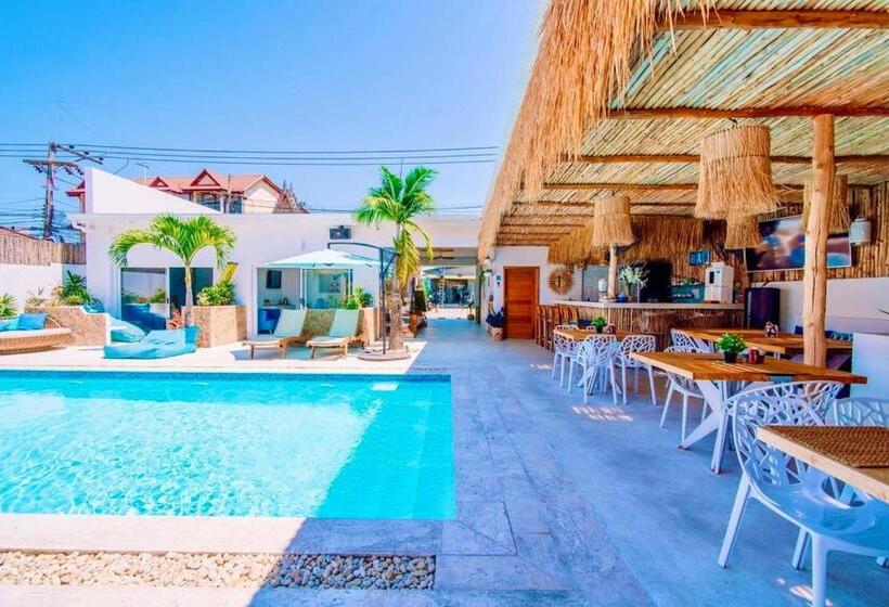 هتل So Kohkoon Beach Resort