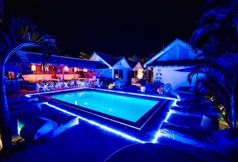 هتل So Kohkoon Beach Resort