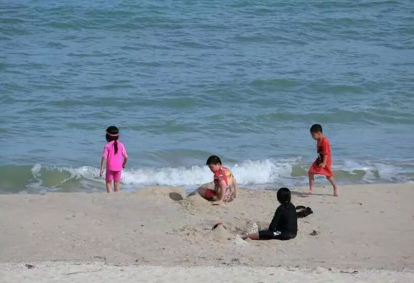 호텔 Talkoo Beach Resort Khanom