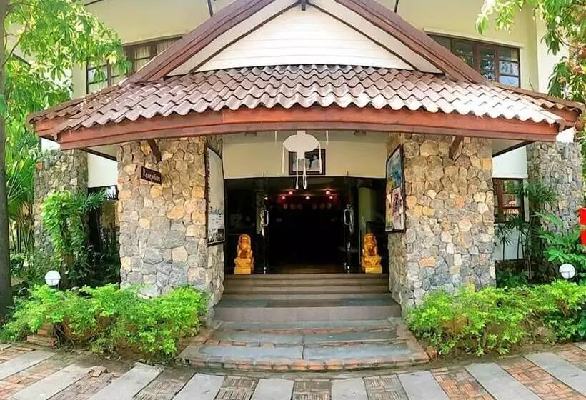 호텔 Talkoo Beach Resort Khanom