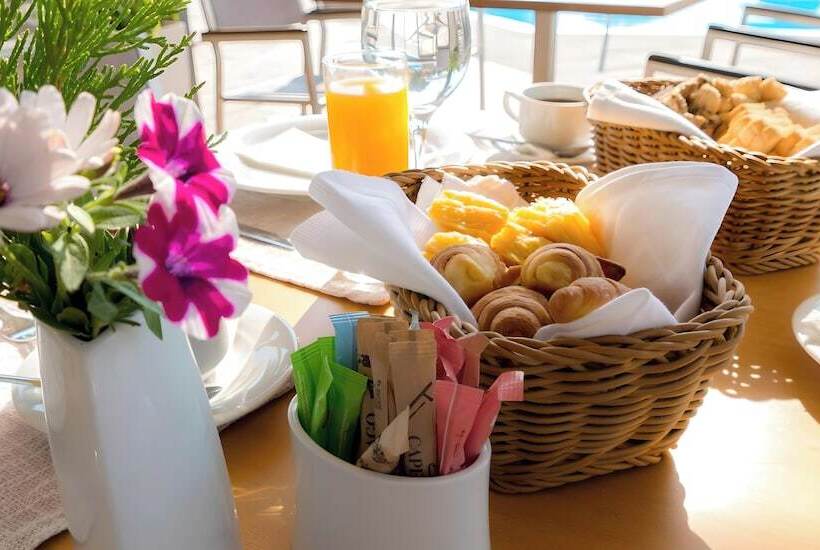 酒店 Thessalikon Grand