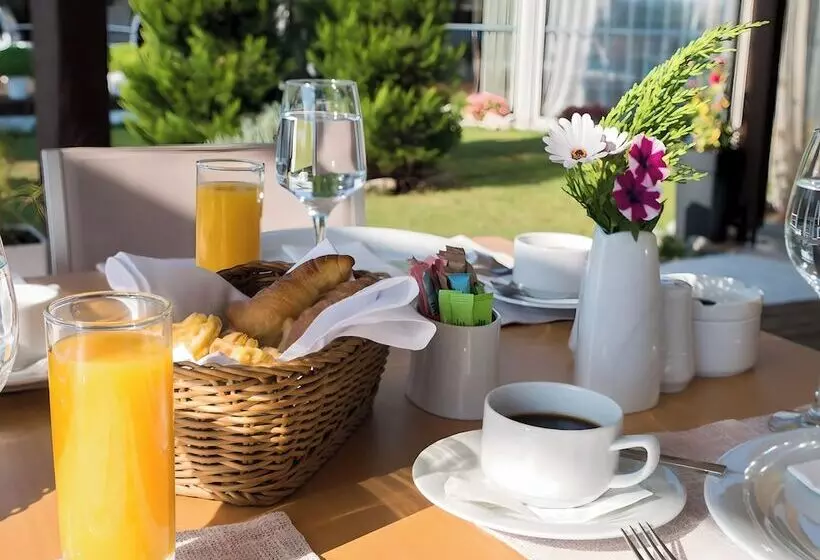 酒店 Thessalikon Grand