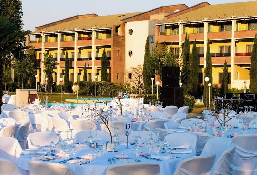 酒店 Thessalikon Grand