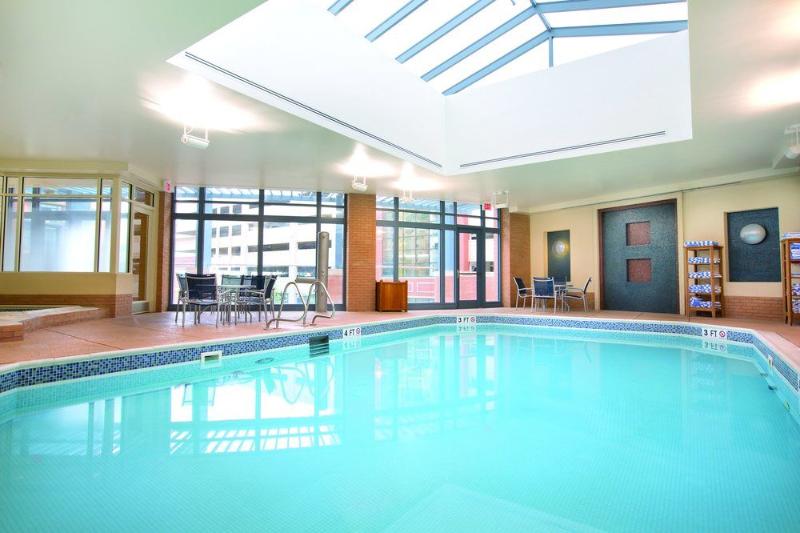 منتجع Club Wyndham National Harbor