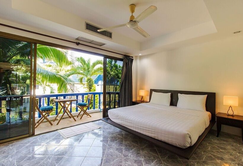 The Club Residence By Alexanders