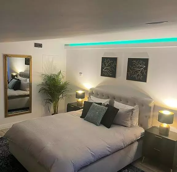 Aamiaismajoitus (B&B) La Maison Des Rêves   Bran