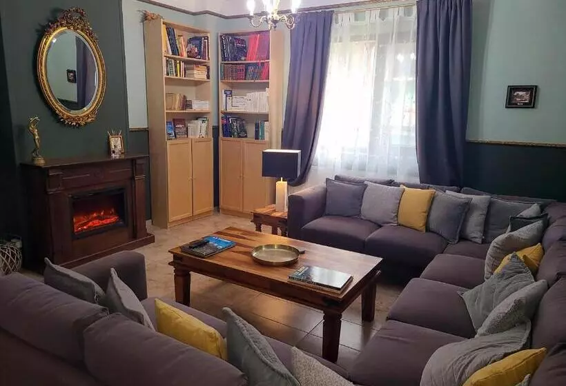 Aamiaismajoitus (B&B) La Maison Des Rêves   Bran