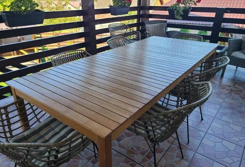 Aamiaismajoitus (B&B) La Maison Des Rêves   Bran