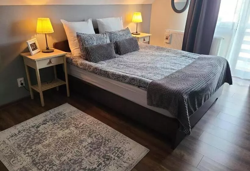 Aamiaismajoitus (B&B) La Maison Des Rêves   Bran