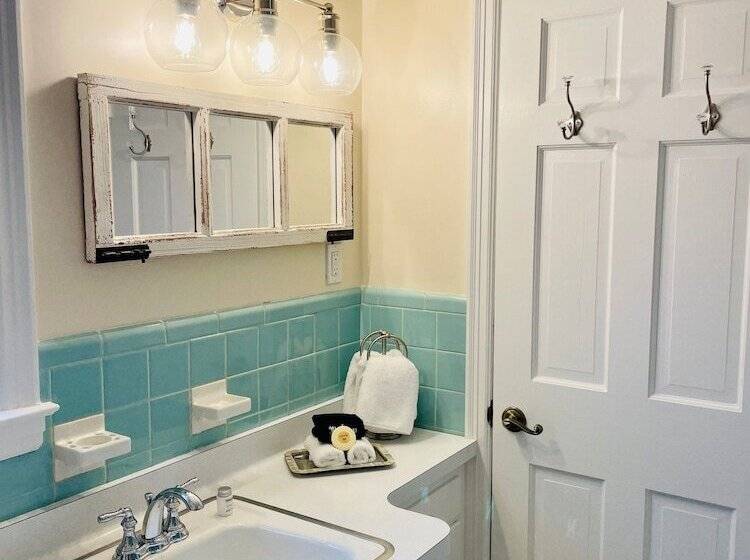 مبيت وإفطار The Homestead